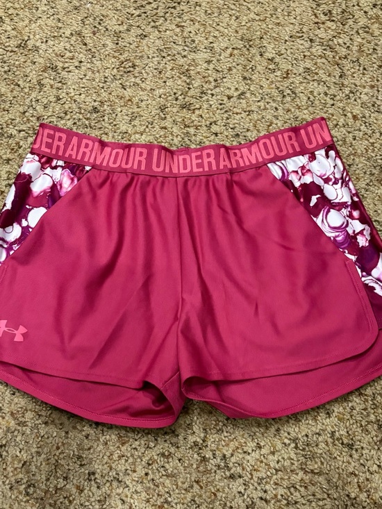 Under Armour Pants - Under Armour Women’s Bright Pink Athletic Shorts with Patterned Side Panels
